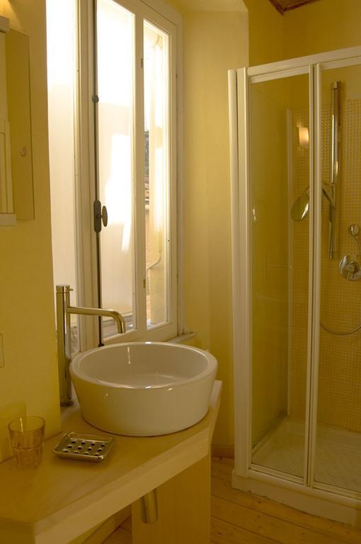 La Tata B&B Леричі Номер фото