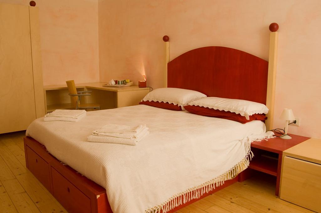La Tata B&B Леричі Номер фото